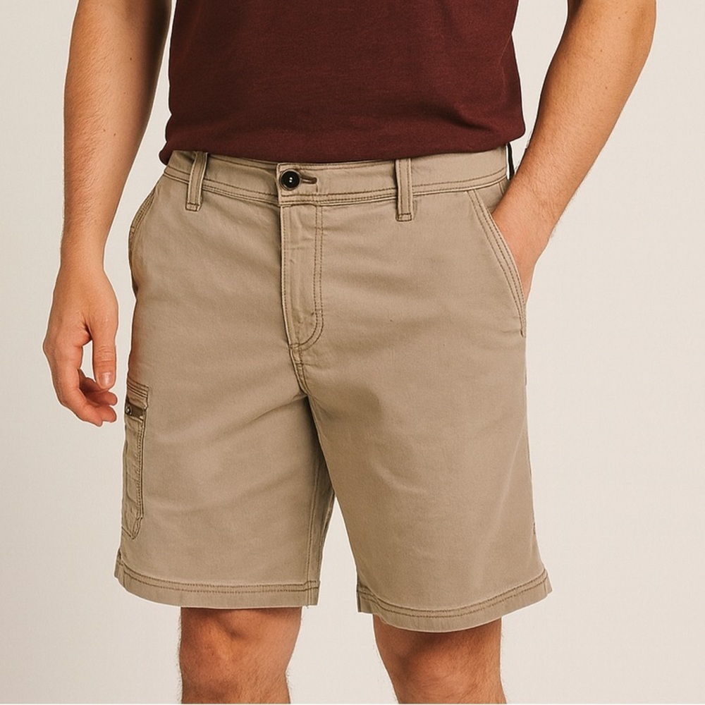 G.H. Bass & Co. Khaki Shorts. Size 34W. - Picture 1 of 7